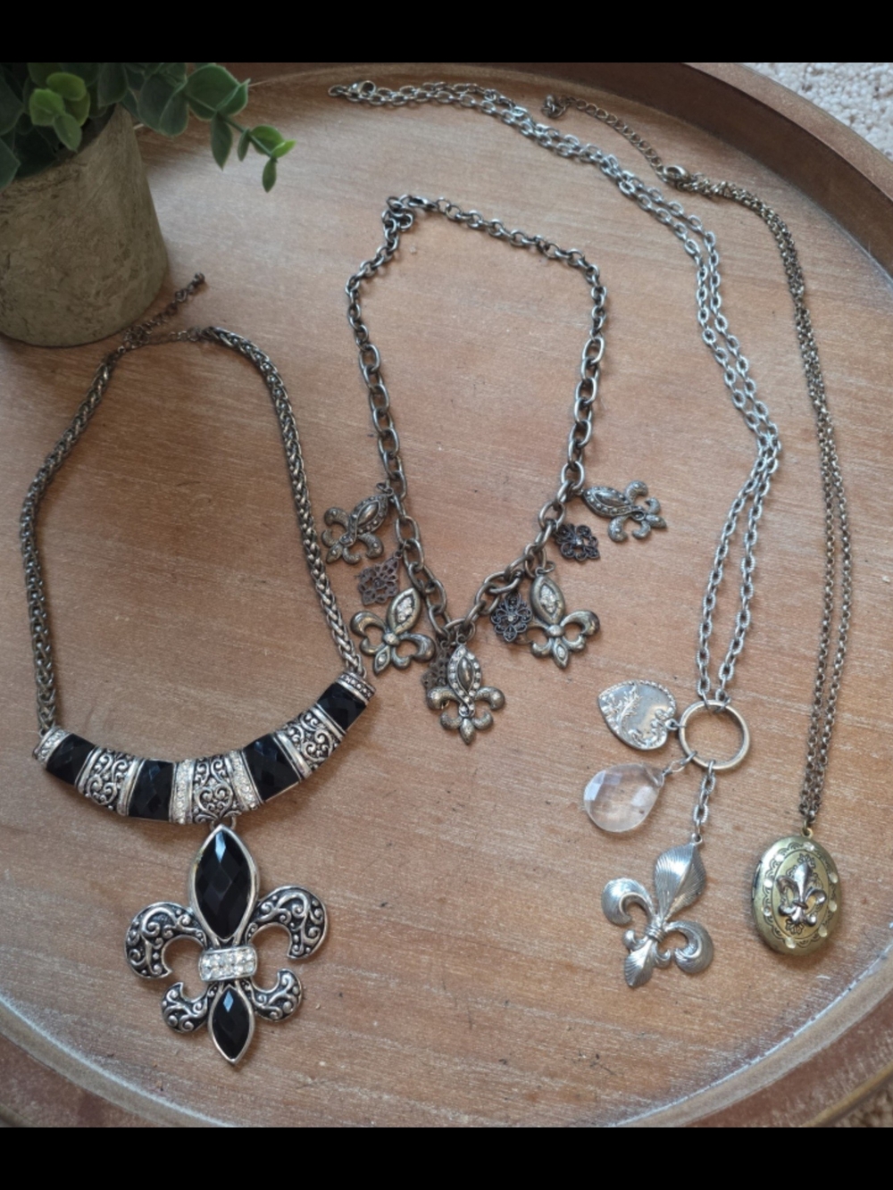 Silver-Tone Fleur de Lis Pendant Necklace with Black Accents - Women Jewelry LOT